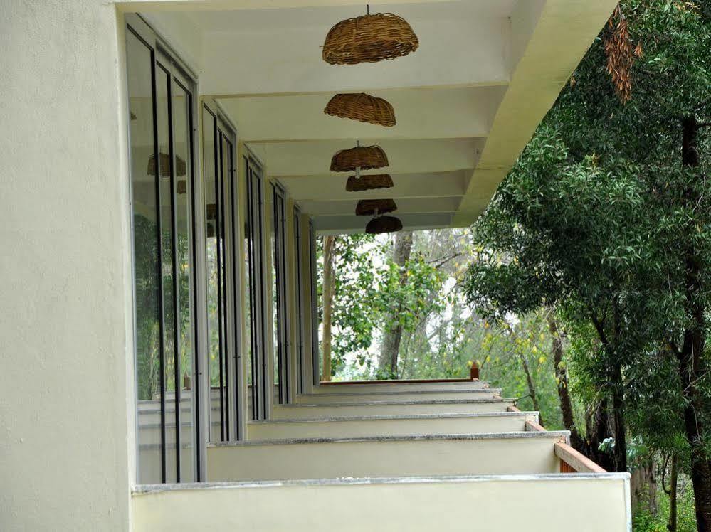 Oyo Premium Convent Road Near Lake Kodaikanal Buitenkant foto
